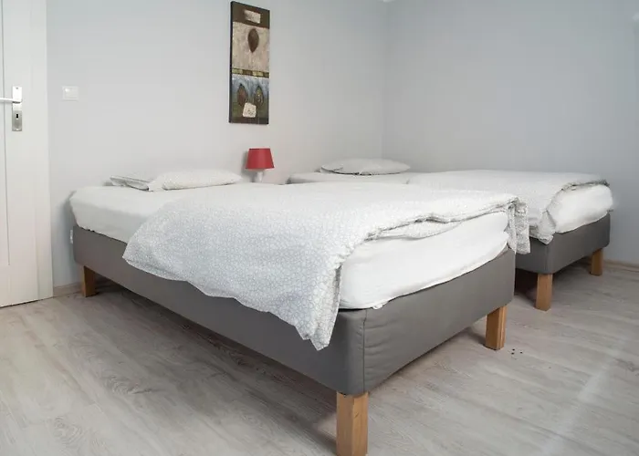 Na Nehringa אכסניה *