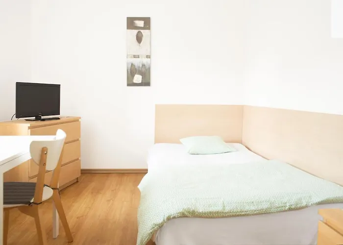 Na Nehringa Хостел