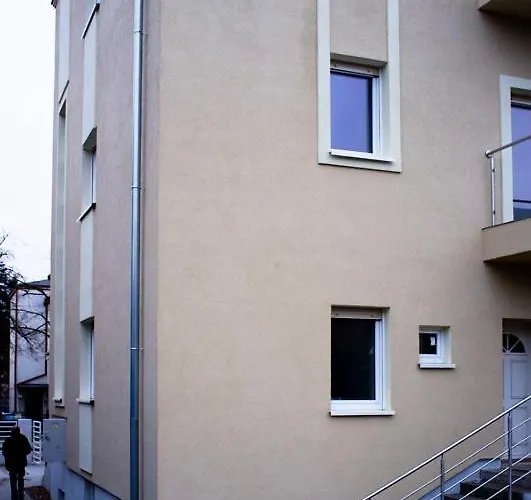 Хостел Na Nehringa *